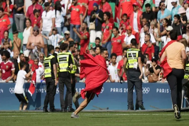   پیرس اولمپکس :  ارجنٹینا -مراکش فٹبال میچ میں  ہنگامہ آرائی